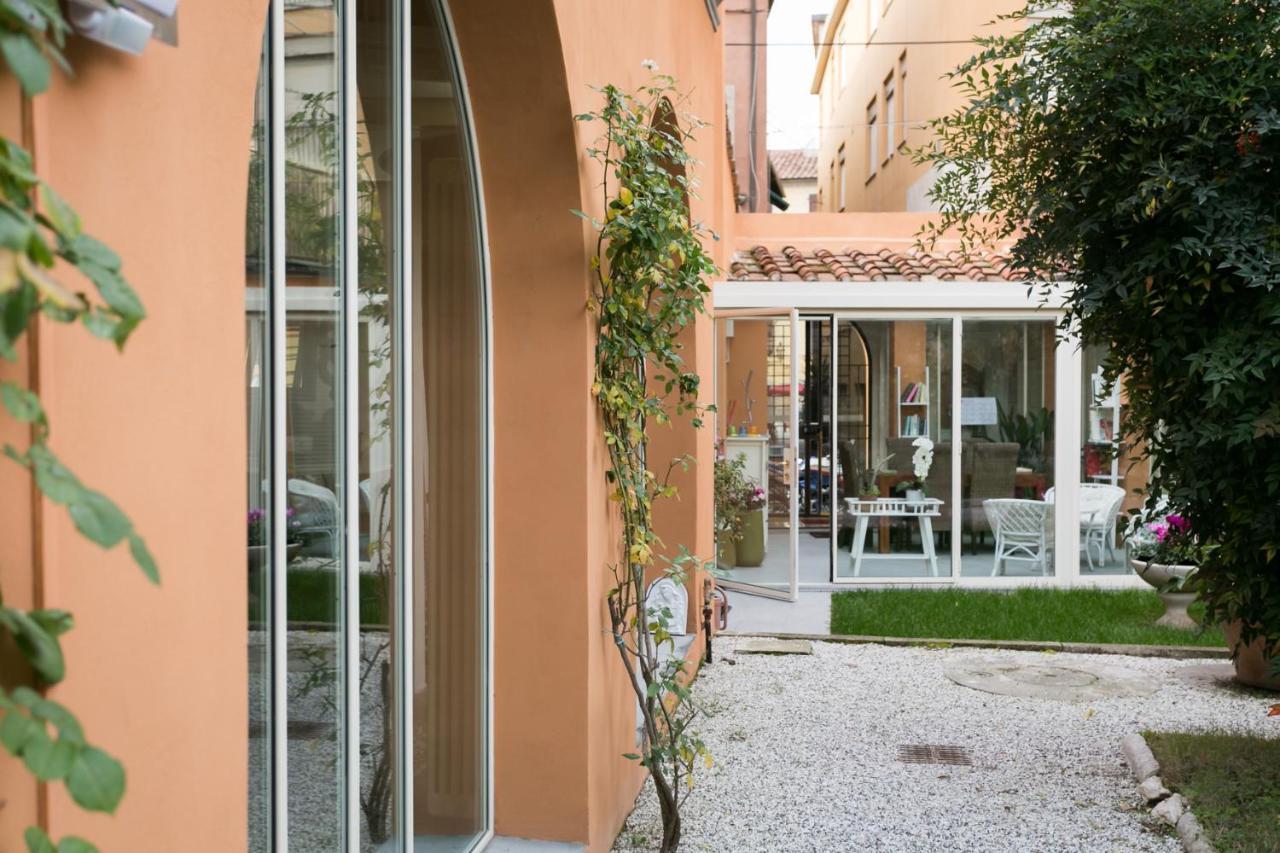 Relais Pacinotti Rooms بيزا المظهر الخارجي الصورة